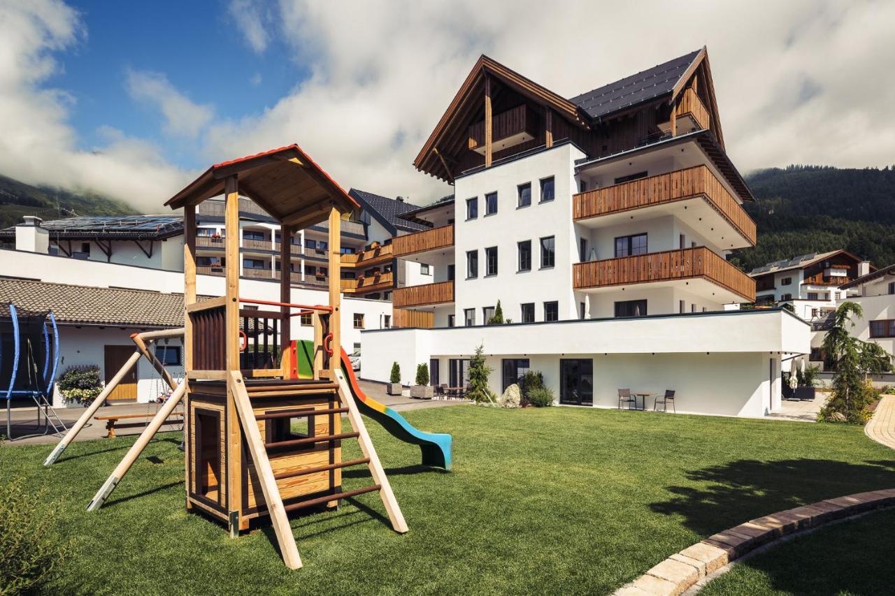 Hotel Alpenheimat Laurschhof Fiss Exterior foto